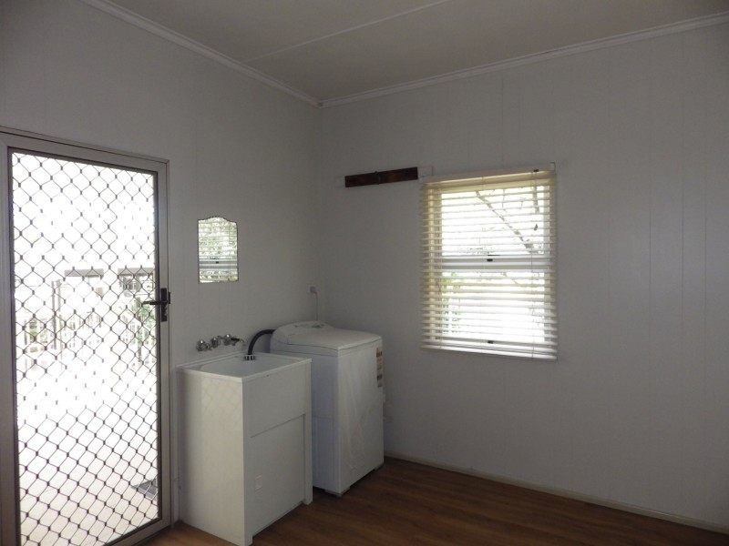 3 Martin Street, Roma QLD 4455