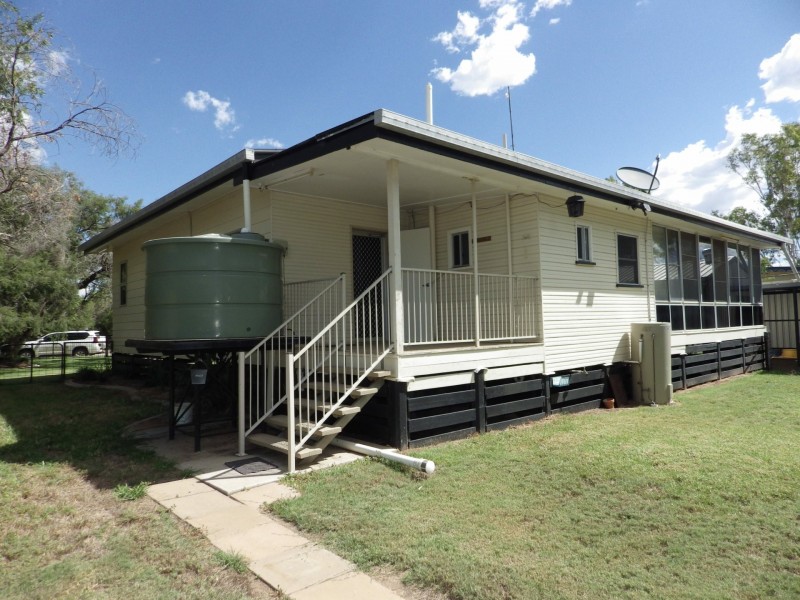 3 Martin Street, Roma QLD 4455