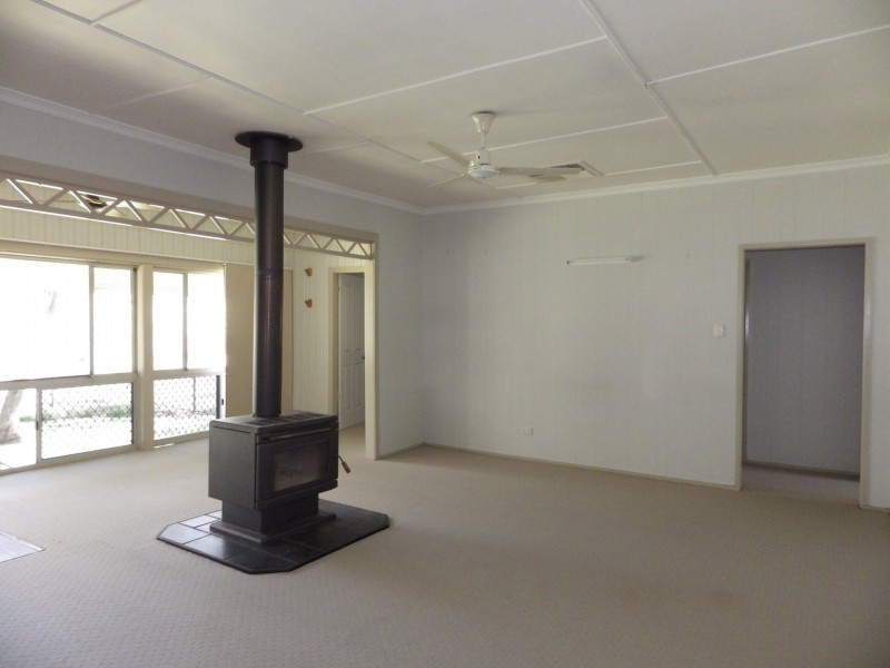 3 Martin Street, Roma QLD 4455