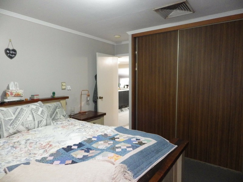 8 Martin Street, Roma QLD 4455