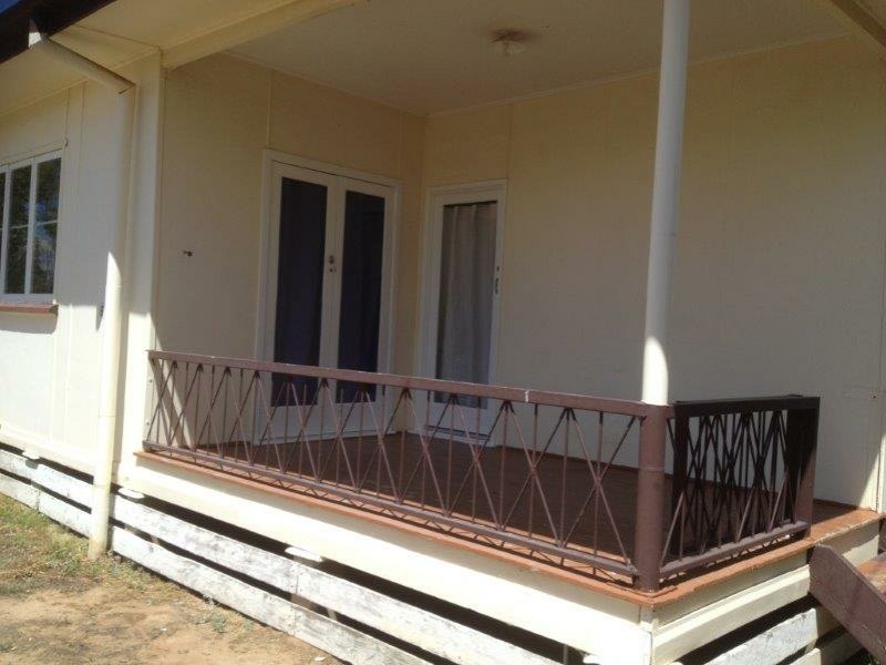 6 Hasted Street, Roma QLD 4455