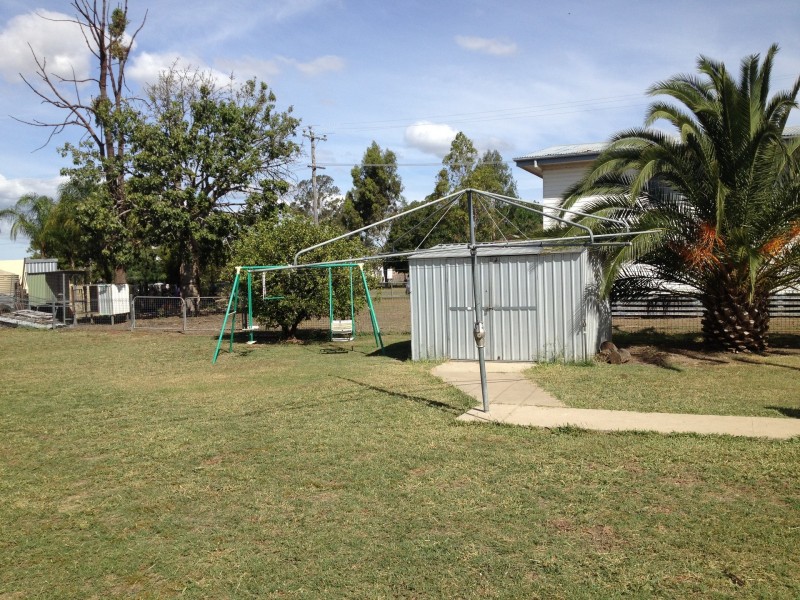 27 Annandale Street, Injune QLD 4454