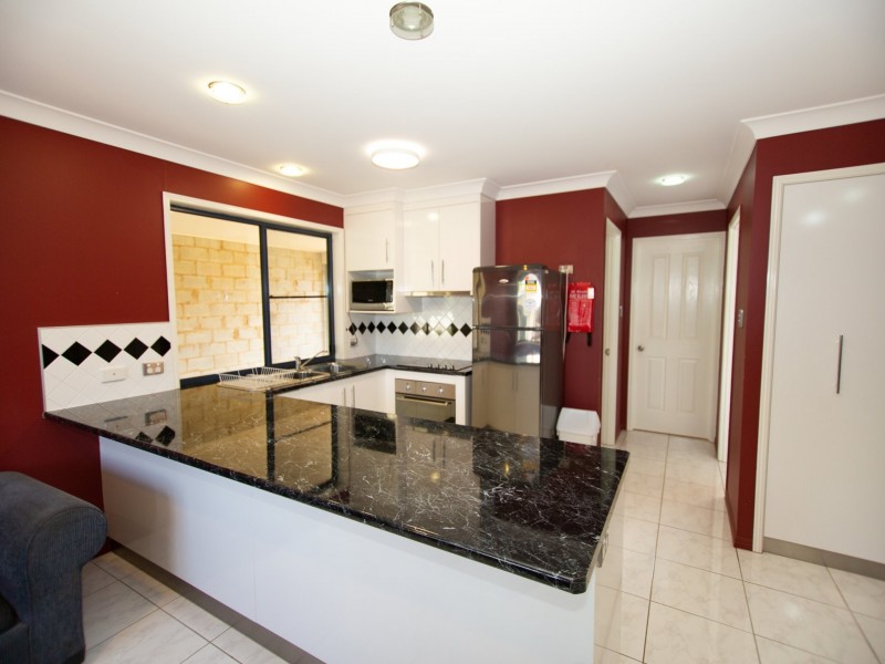 84-86 Northern Road, Roma QLD 4455