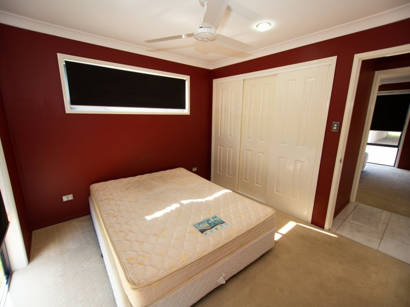 84-86 Northern Road, Roma QLD 4455