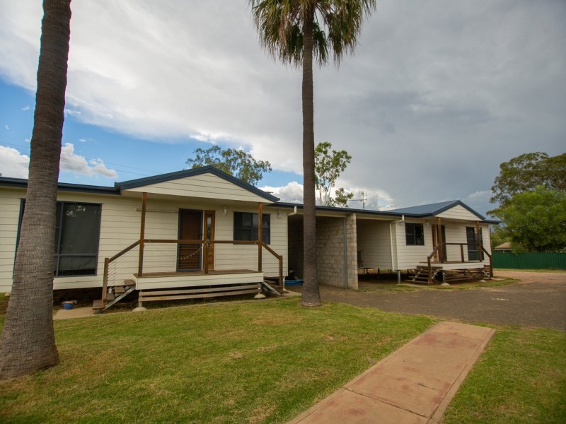 84-86 Northern Road, Roma QLD 4455