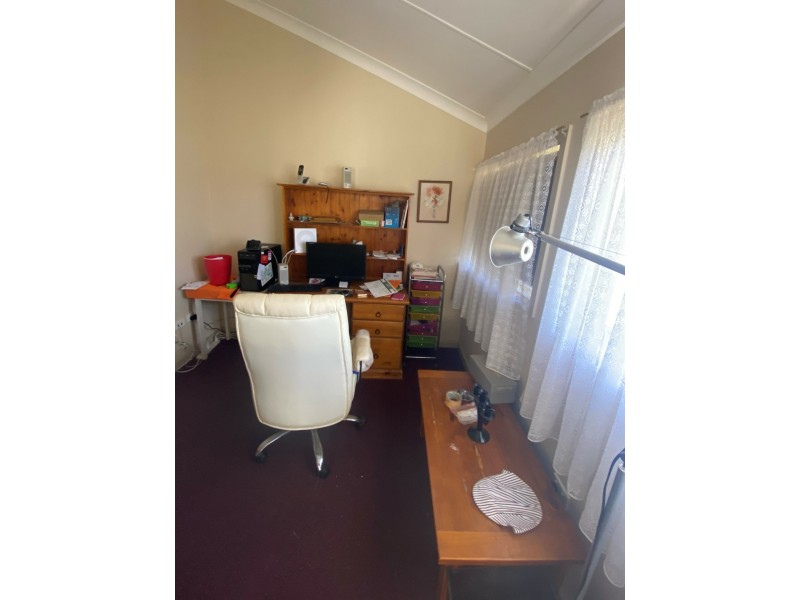 15 Elizabeth Street, Mitchell QLD 4465