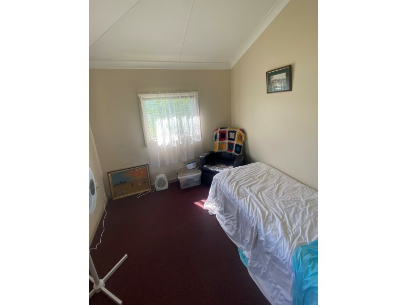 15 Elizabeth Street, Mitchell QLD 4465