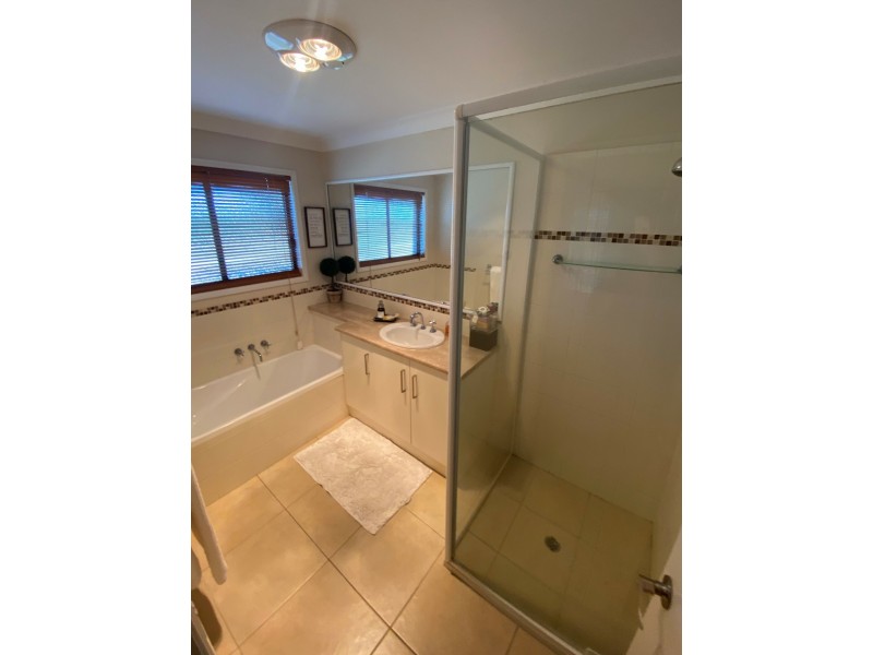 192 Bourne Drive, Roma QLD 4455