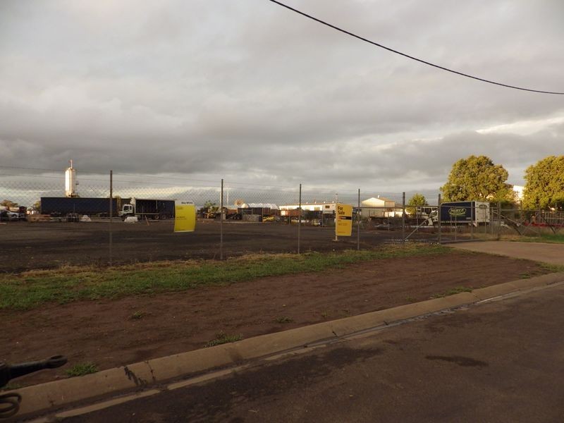 13-15 Walsh Street, Roma QLD 4455