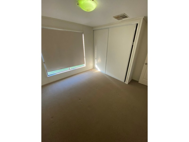 28 Luff Street, Roma QLD 4455