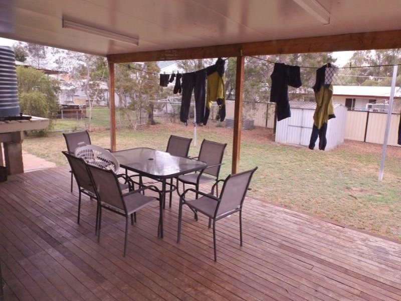 35 Taylor Street, Roma QLD 4455