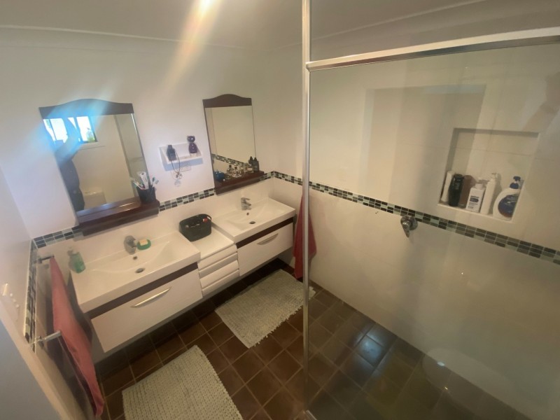 28 Hadwen Road, Roma QLD 4455