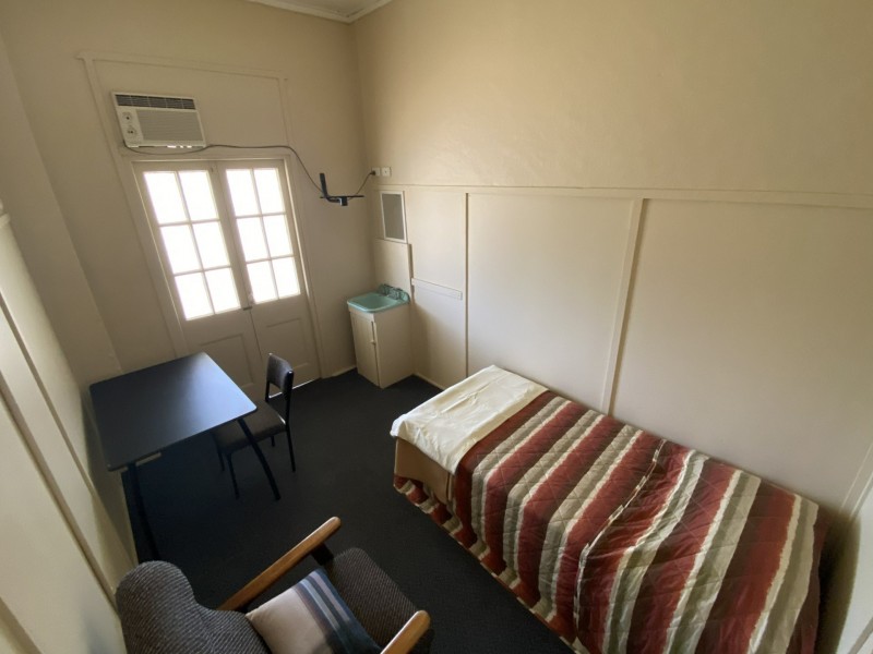 21 Cambridge Street, Mitchell QLD 4465