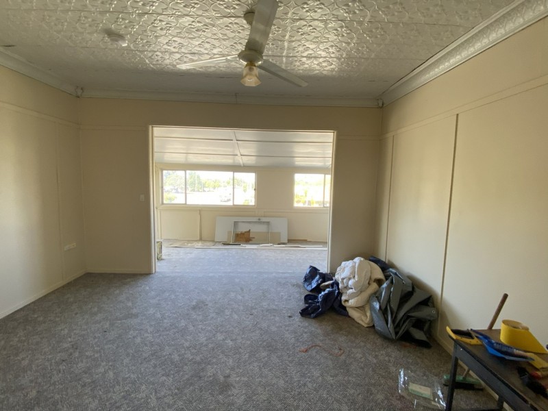 21 Cambridge Street, Mitchell QLD 4465