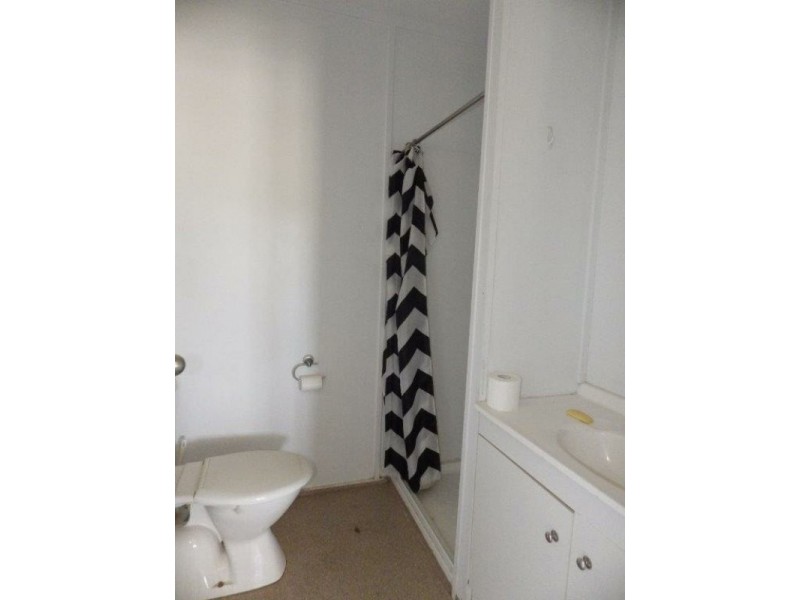 10 Rugby Street, Mitchell QLD 4465