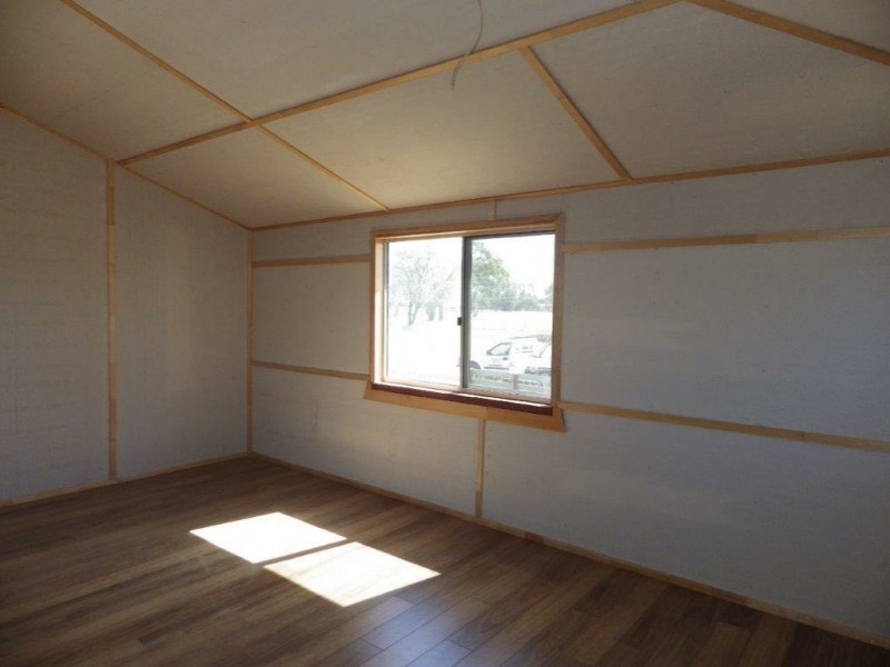 10 Rugby Street, Mitchell QLD 4465