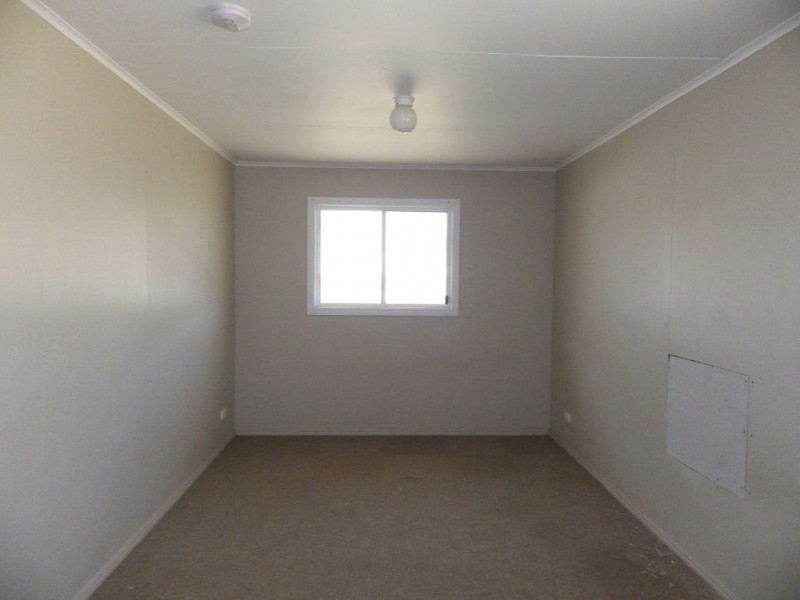 10 Rugby Street, Mitchell QLD 4465