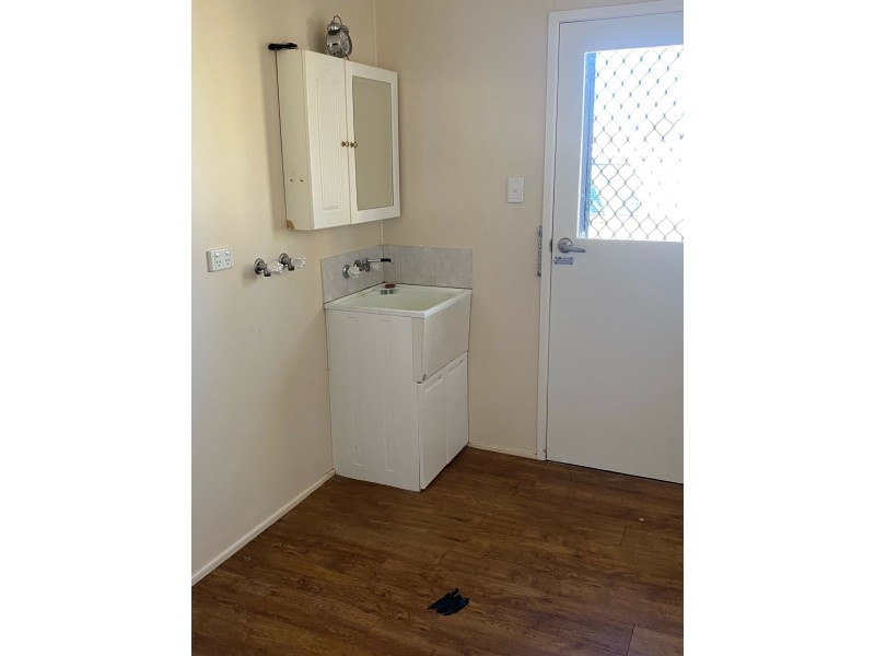 17 Annandale Street, Injune QLD 4454