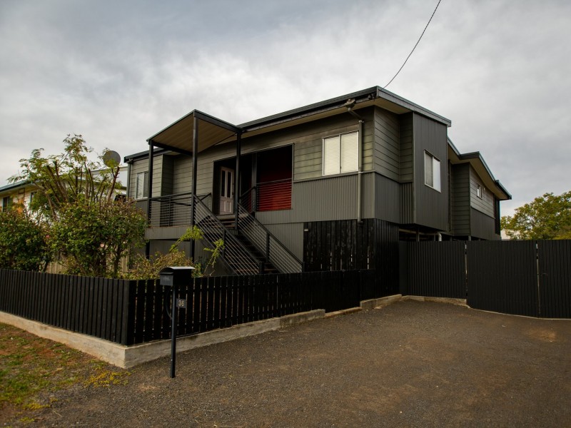 36 Charles Street, Roma QLD 4455