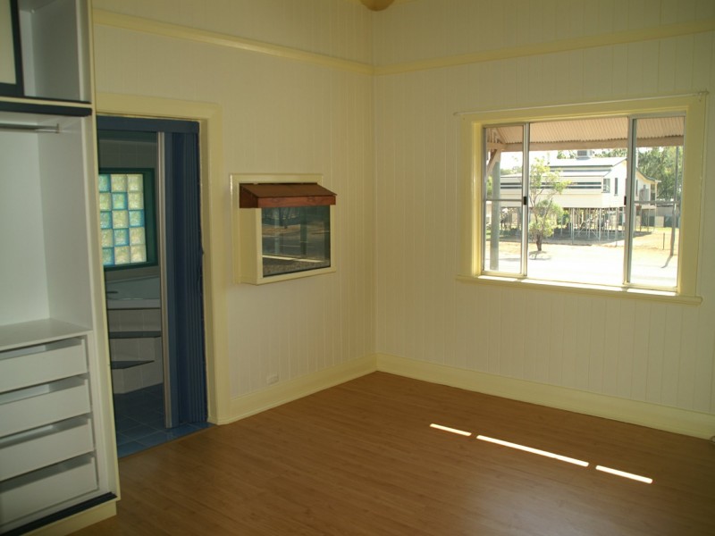 29 Charles Street, Roma QLD 4455