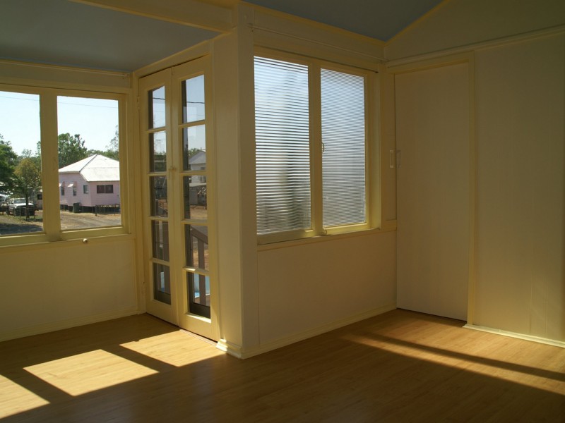 29 Charles Street, Roma QLD 4455