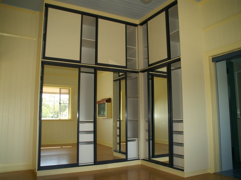 29 Charles Street, Roma QLD 4455