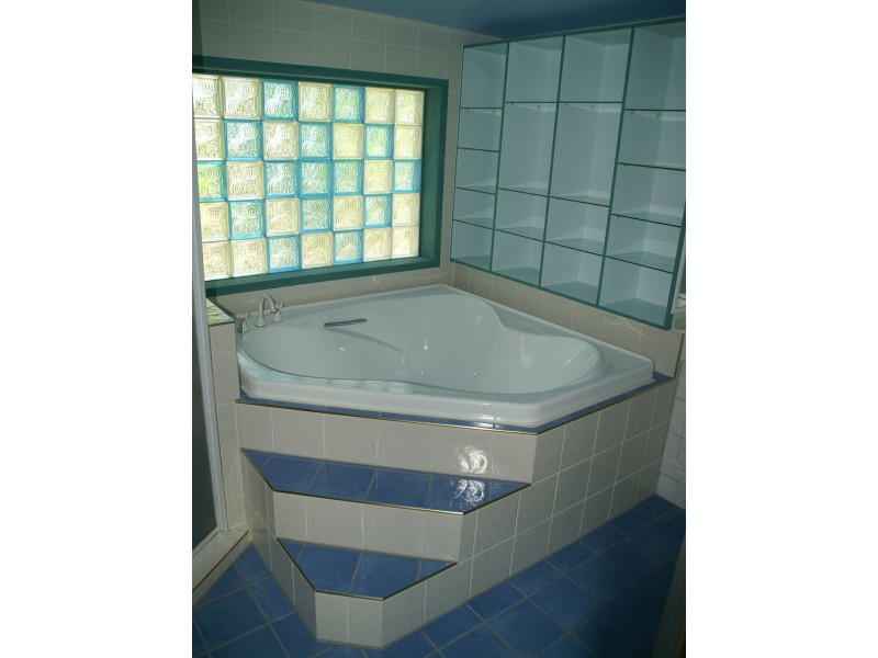 29 Charles Street, Roma QLD 4455