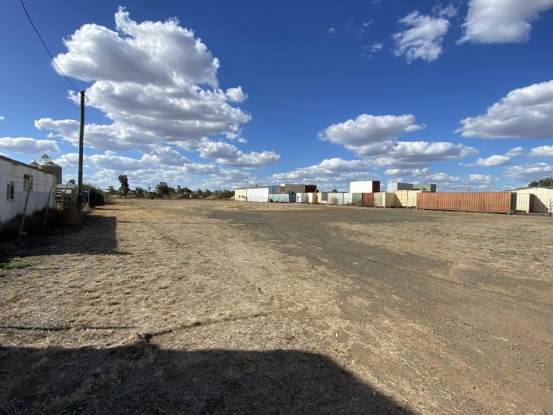 215 Raglan Street, Roma QLD 4455