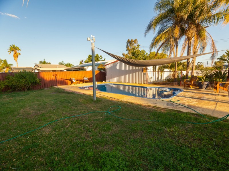 7-9 Foott Street, Roma QLD 4455