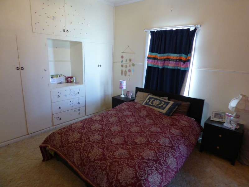 7 Coronation Street, Injune QLD 4454