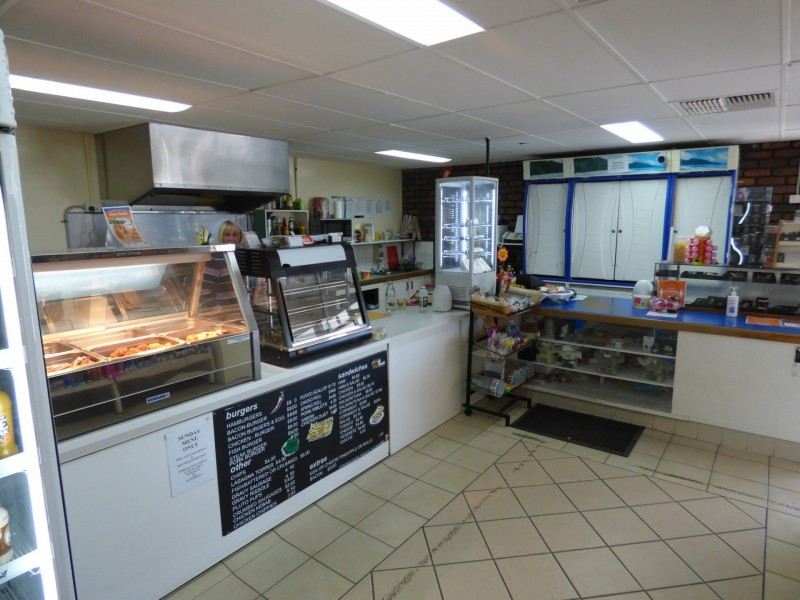 . Southside 7 Day Store  ., Roma QLD 4455