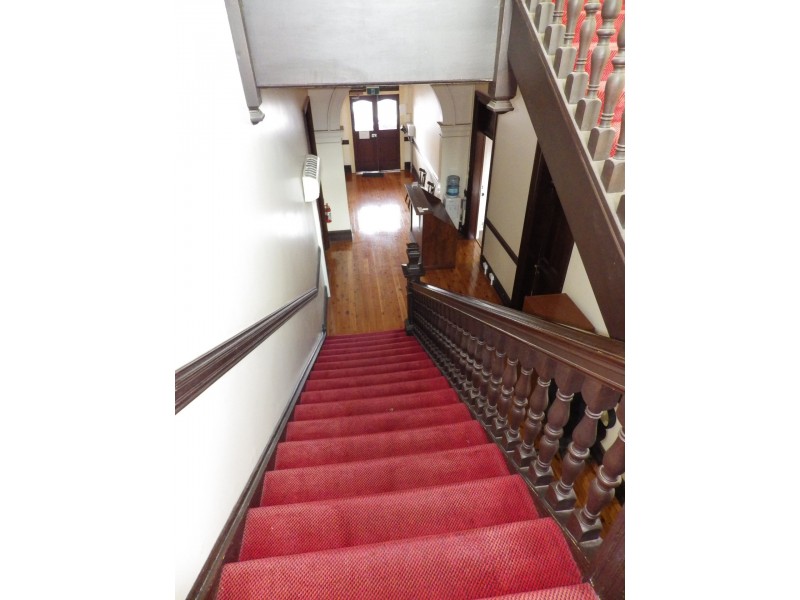 61 McDowall Street (Upstairs), Roma QLD 4455