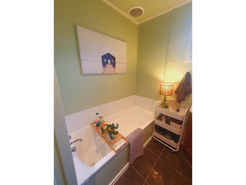 3 Conroy Street, Roma QLD 4455