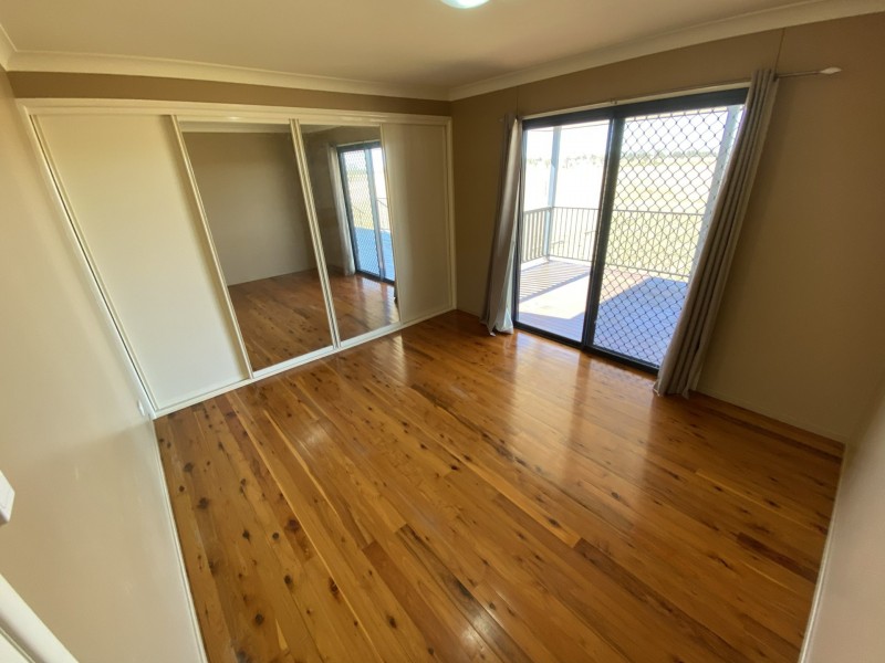 112 Ona Ona Road, Roma QLD 4455