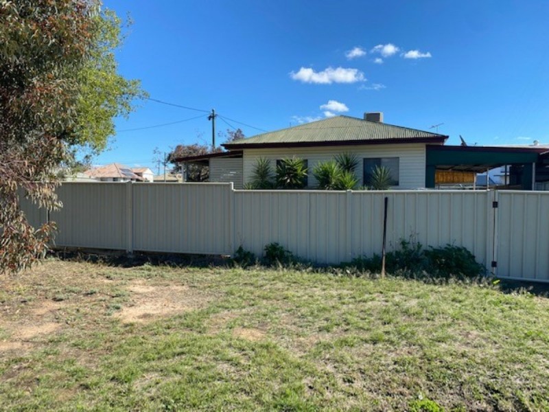 69-71 Chrystal Street, Roma QLD 4455