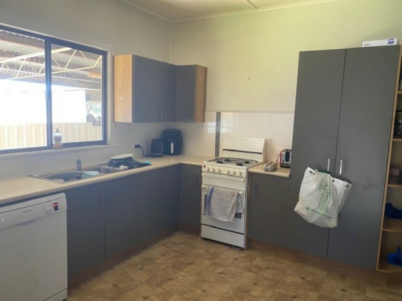 69-71 Chrystal Street, Roma QLD 4455