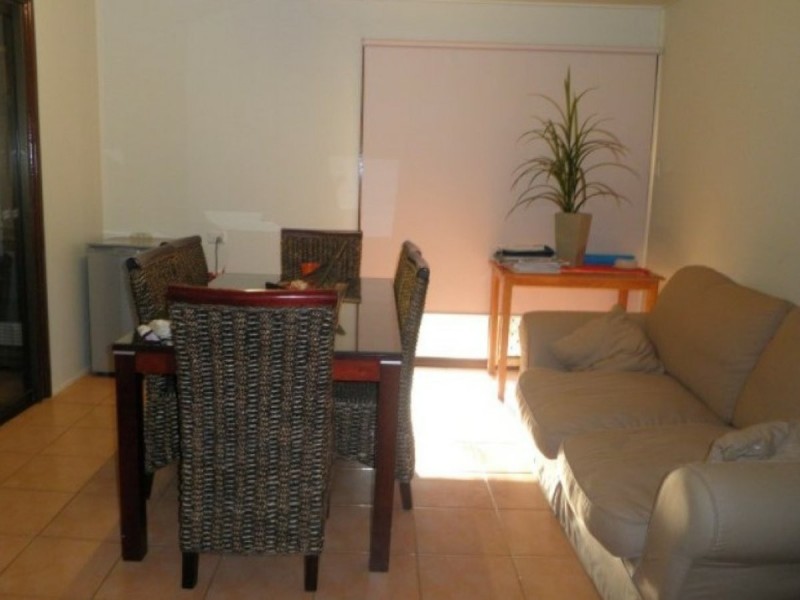 42 Claytons Road, Roma QLD 4455