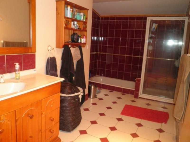 42 Claytons Road, Roma QLD 4455