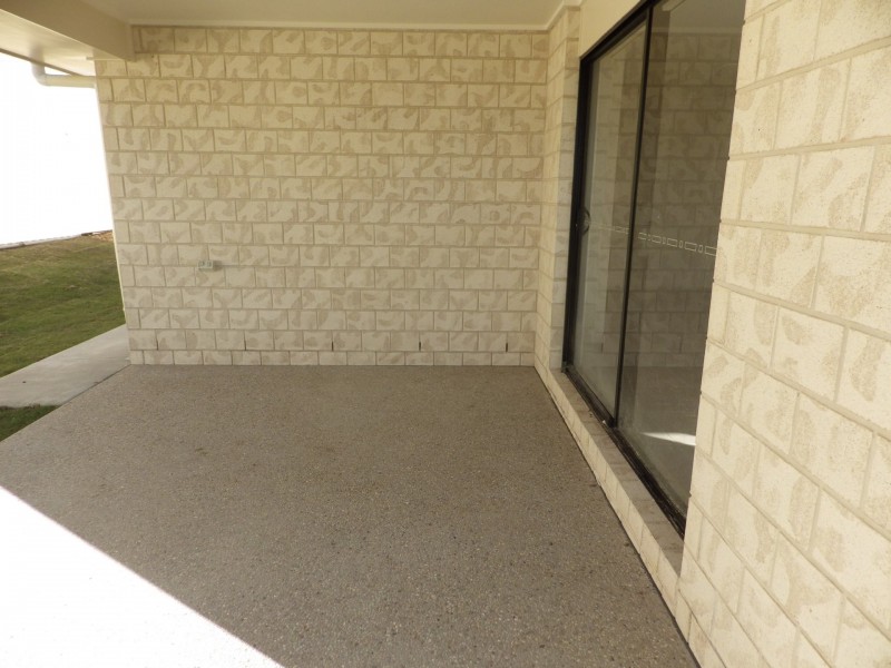 83 Wheeler Drive, Roma QLD 4455