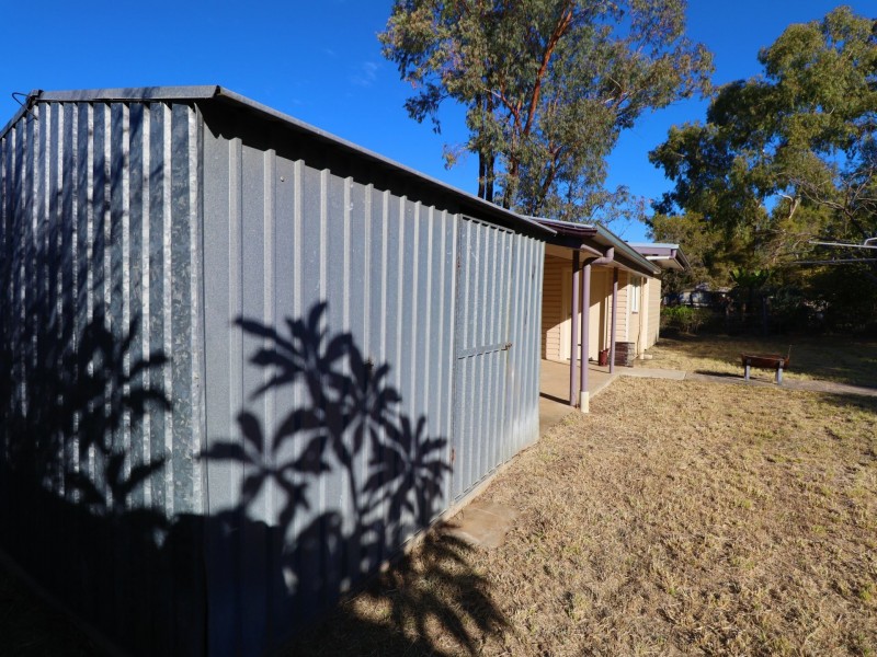 271 Edwardes Street, Roma QLD 4455
