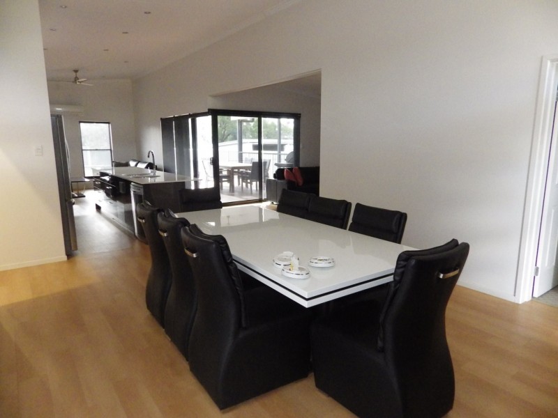 107 Wyndham Street, Roma QLD 4455