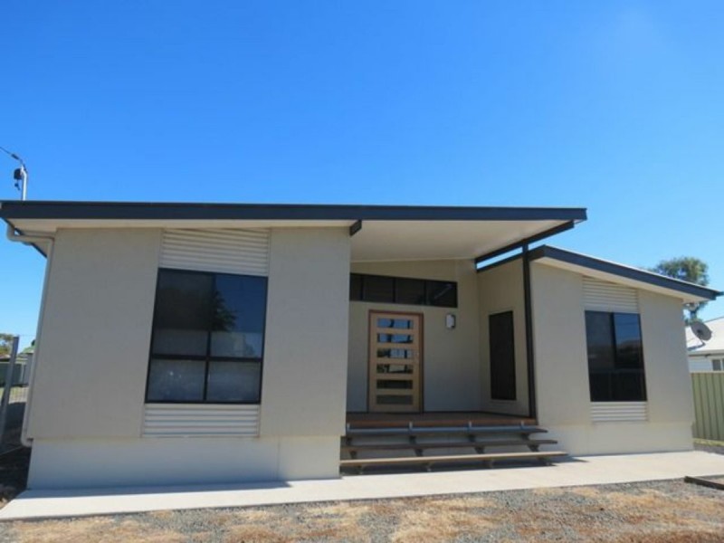 107 Wyndham Street, Roma QLD 4455