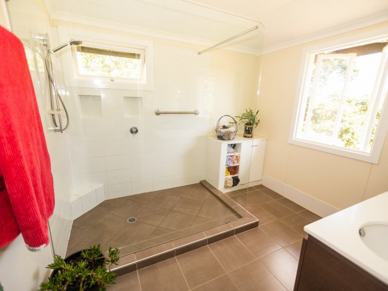 390 Charlton Bank Road, Roma QLD 4455