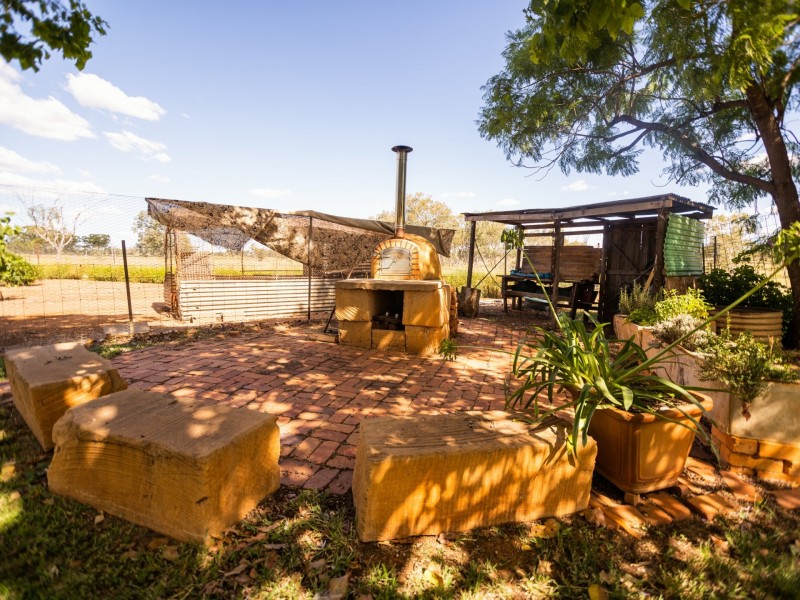 390 Charlton Bank Road, Roma QLD 4455