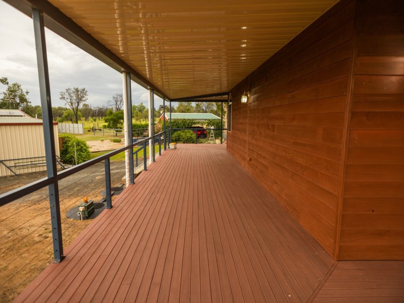 914 Carnarvon Highway, Roma QLD 4455