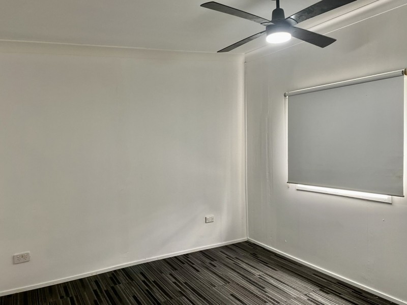 111A Robert Street, Surat QLD 4417