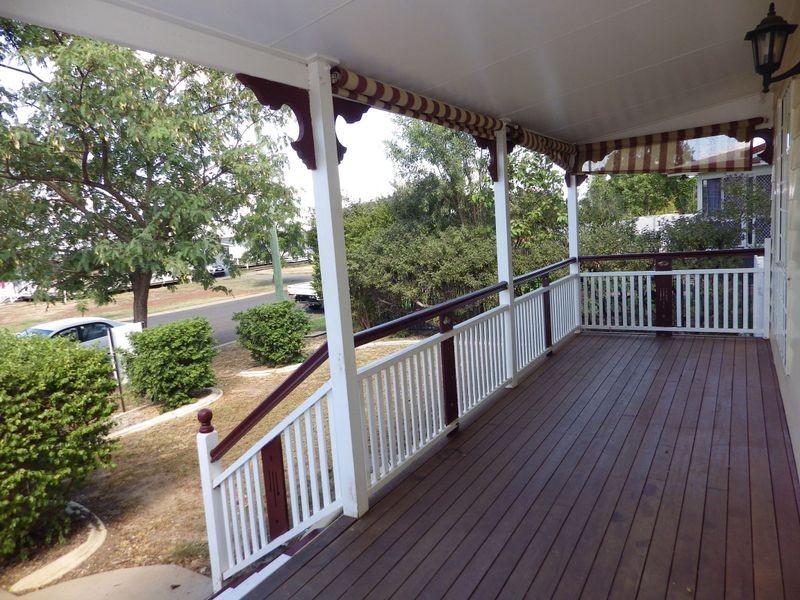 10 Alex Parade, Roma QLD 4455
