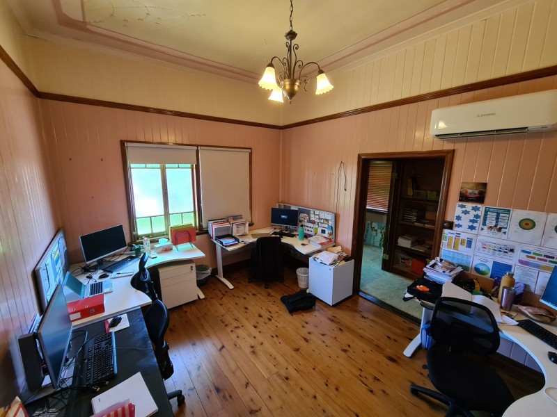 52 Hawthorne Street, Roma QLD 4455