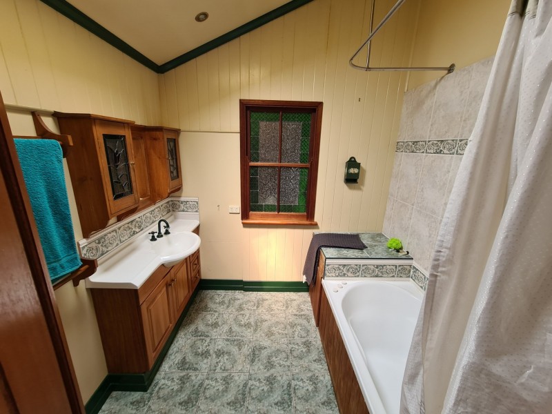 52 Hawthorne Street, Roma QLD 4455