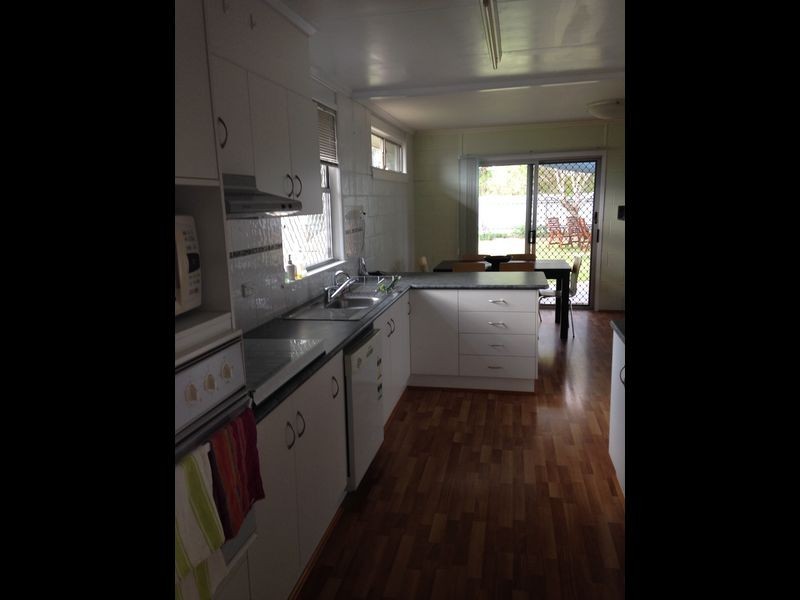 37 Winchester Street, Mitchell QLD 4465